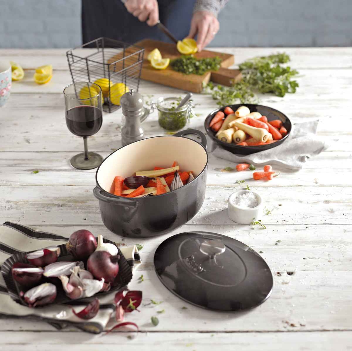 Denby Halo Cast Iron 28Cm Oval Casserole