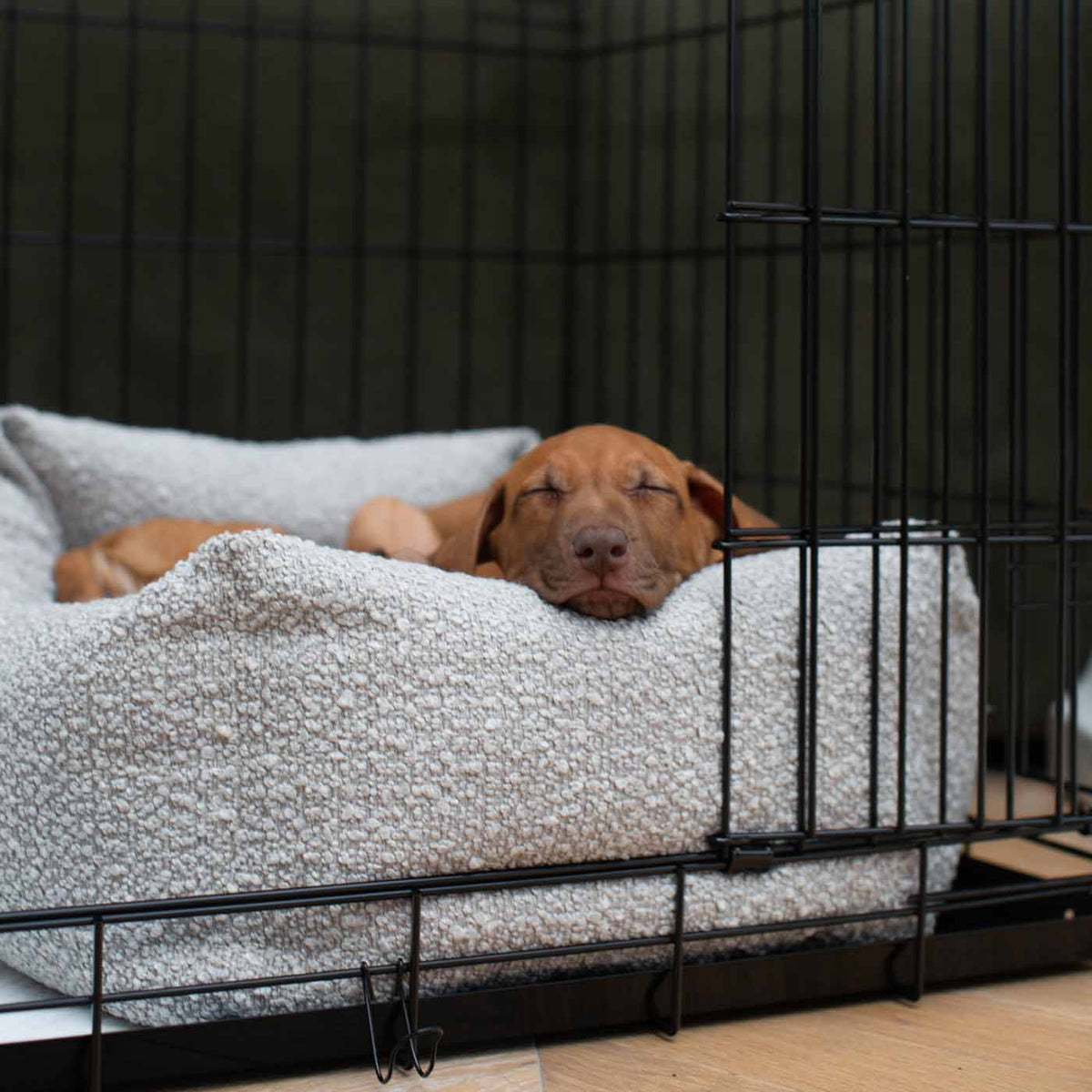 Cozy & Calming Puppy Cage Bed In Mink Boucl