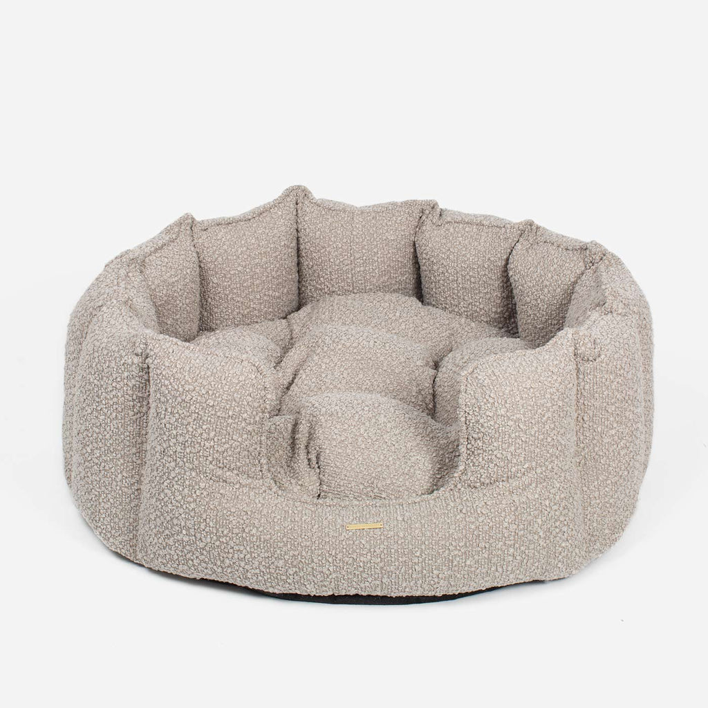 High Wall Bed For Dogs in Boucl