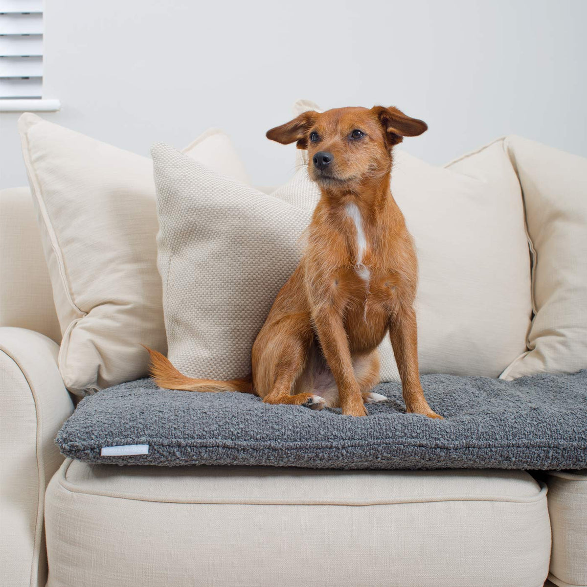 Couch Topper in Boucl