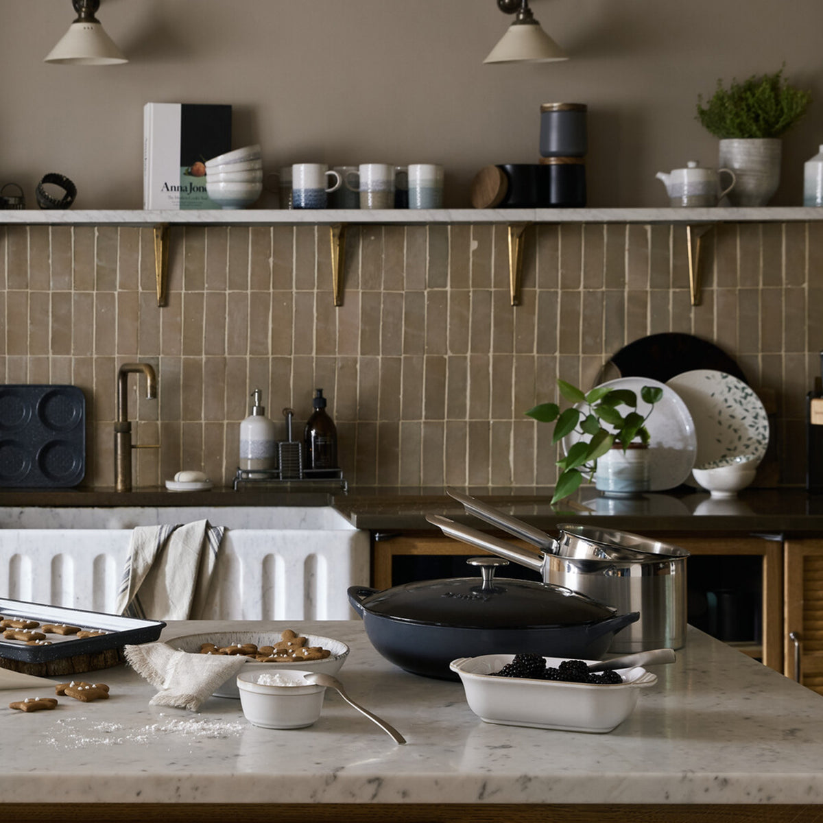 Denby Halo Cast Iron 30Cm Shallow Casserole