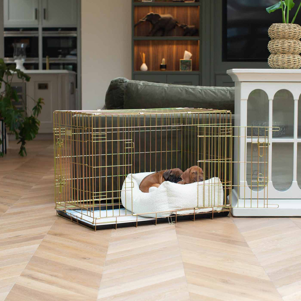 Cozy & Calming Puppy Cage Bed In Ivory Boucl